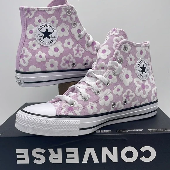 Converse WMNS A08118F
CTAS HI
STARDUST LILAC/GRAPE FIZZ.Sneakers Chuck Taylor Al - Picture 9 of 16